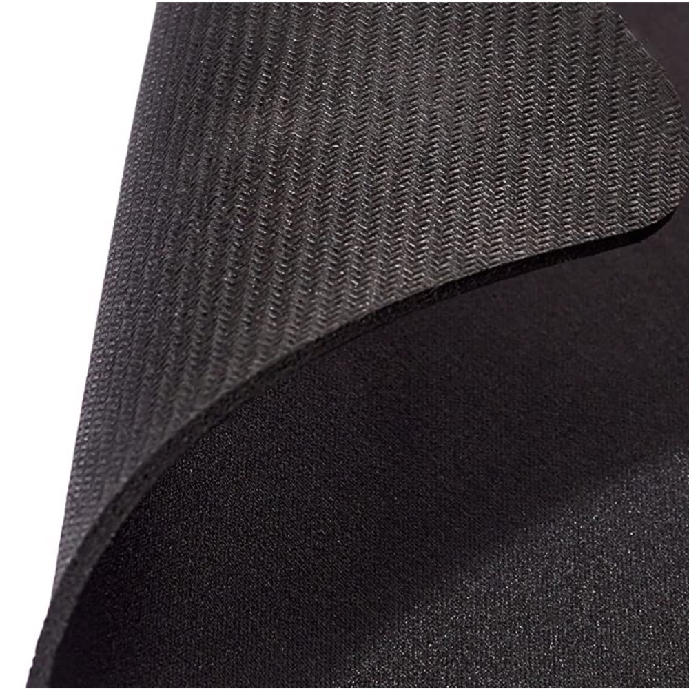 Amazon Basics office Gaming Computer Mouse Pad Cloth with rubberized base, Black - Picture 4 of 4